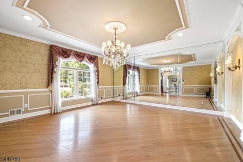 9 Wexford Court Warren NJ 07059
