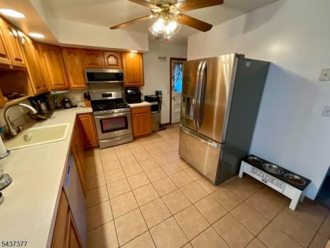 11 Chadwick Drive Bloomfield NJ 07003