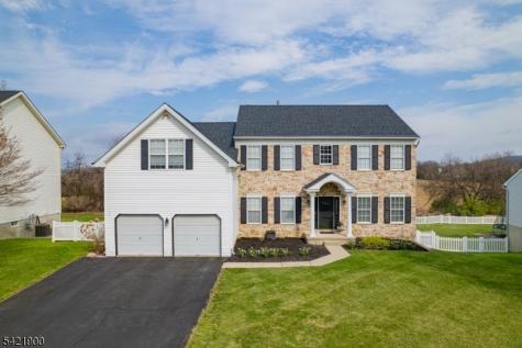 1833 Gary Road Greenwich NJ 08886