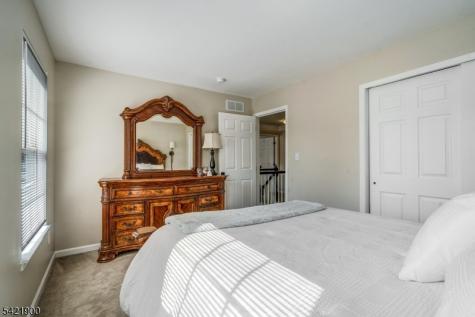 1833 Gary Road Greenwich NJ 08886