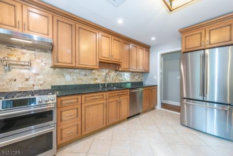 101 Maple Avenue Berkeley Heights NJ 07922