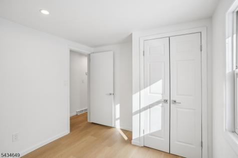 13 Cliffside Terrace Vernon NJ 07461
