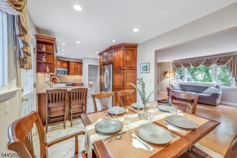 61 Glenwood Road Fanwood NJ 07023
