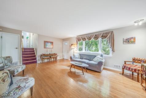 61 Glenwood Road Fanwood NJ 07023