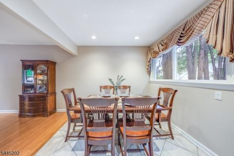 61 Glenwood Road Fanwood NJ 07023