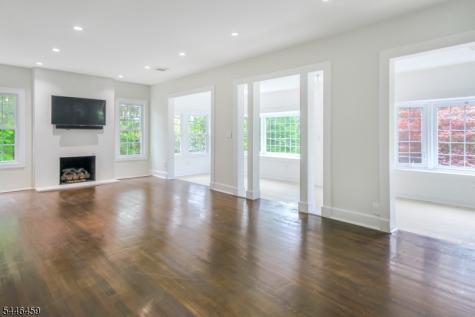 8 Birchwood Road North Caldwell NJ 07006