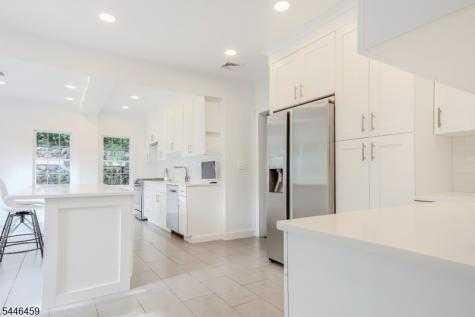 8 Birchwood Road North Caldwell NJ 07006