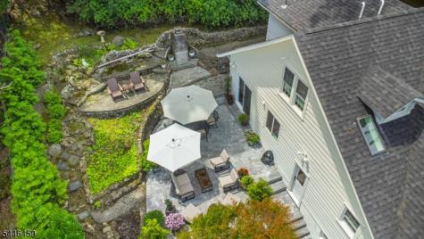 8 Birchwood Road North Caldwell NJ 07006