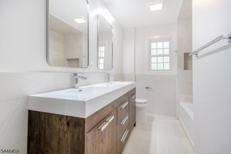 8 Birchwood Road North Caldwell NJ 07006