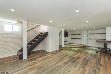 8 Birchwood Road North Caldwell NJ 07006