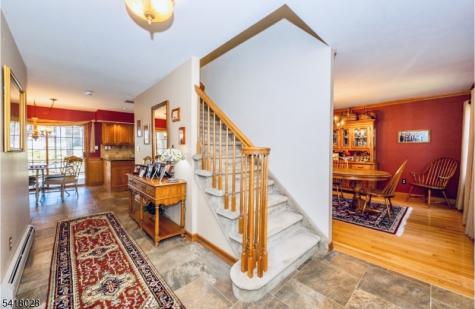 9 Buckhaven Trail Hardyston NJ 07460