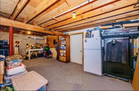 9 Buckhaven Trail Hardyston NJ 07460