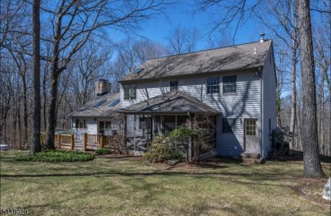 9 Buckhaven Trail Hardyston NJ 07460