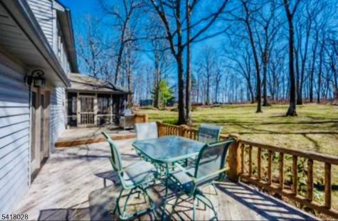 9 Buckhaven Trail Hardyston NJ 07460