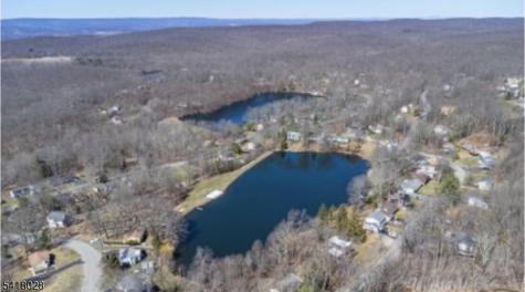 9 Buckhaven Trail Hardyston NJ 07460