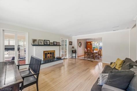 12 Wildwood Drive North Caldwell NJ 07006