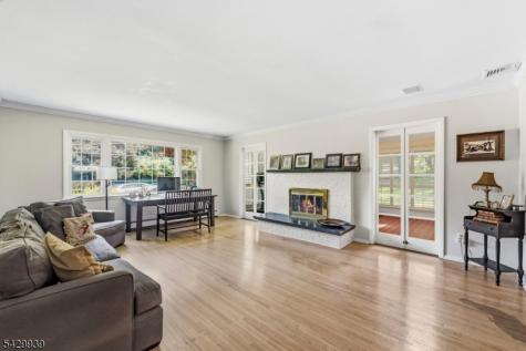 12 Wildwood Drive North Caldwell NJ 07006