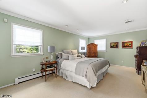 12 Wildwood Drive North Caldwell NJ 07006