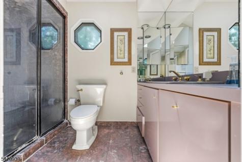 12 Wildwood Drive North Caldwell NJ 07006