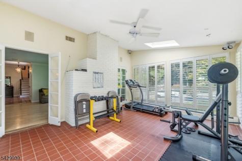 12 Wildwood Drive North Caldwell NJ 07006