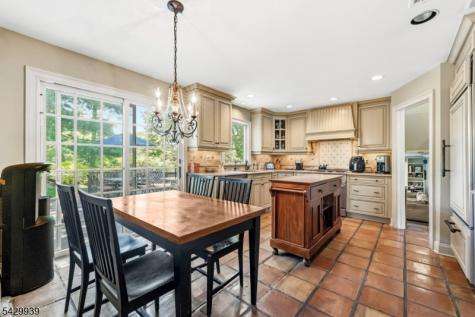 12 Wildwood Drive North Caldwell NJ 07006