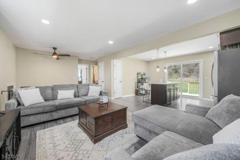35 Zinnia Drive Vernon NJ 07418