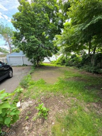 254 Glenwood Avenue East Orange NJ 07017