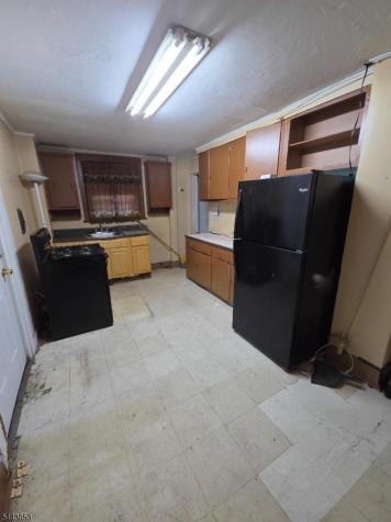 254 Glenwood Avenue East Orange NJ 07017