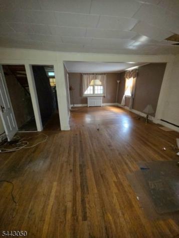 254 Glenwood Avenue East Orange NJ 07017