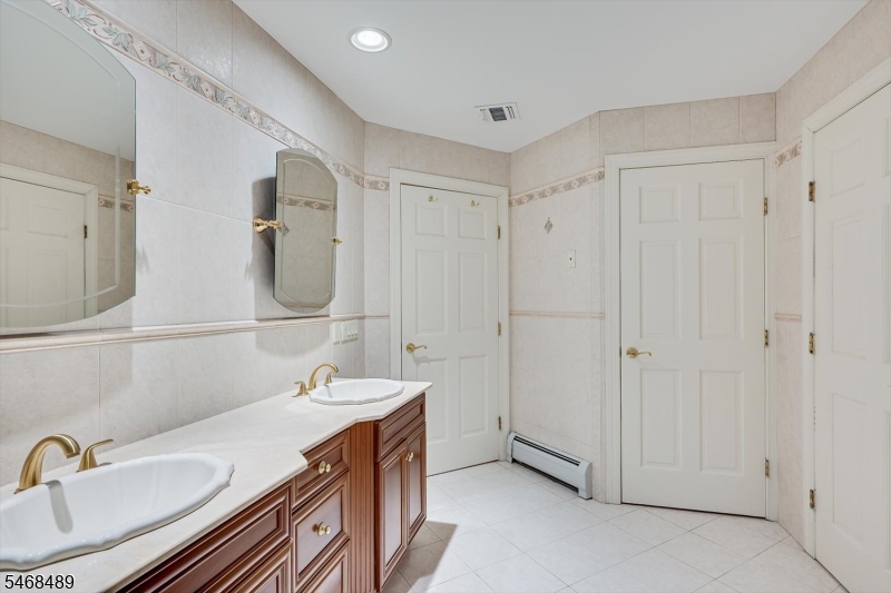 21 Stafford Road Woodbridge NJ 07067