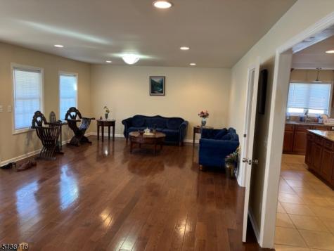 17 Garrett Street Cedar Grove NJ 07009