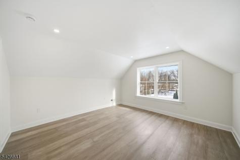 28 Irving Street Montclair NJ 07042