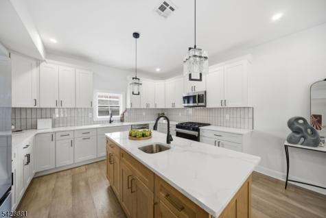 28 Irving Street Montclair NJ 07042