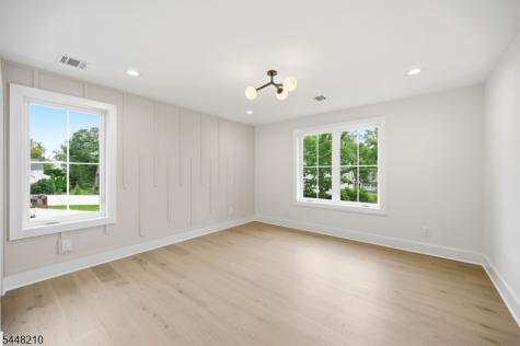 936 Beverly Drive Westfield NJ 07090