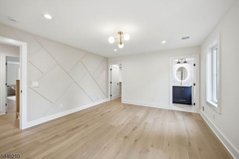 936 Beverly Drive Westfield NJ 07090