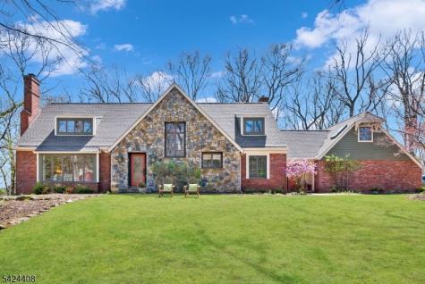 75 Farmersville Road Tewksbury NJ 07830