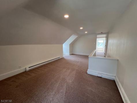 366 Thomas Street Phillipsburg NJ 08865