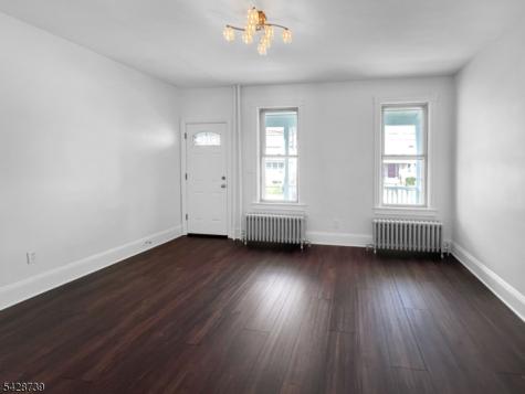 366 Thomas Street Phillipsburg NJ 08865