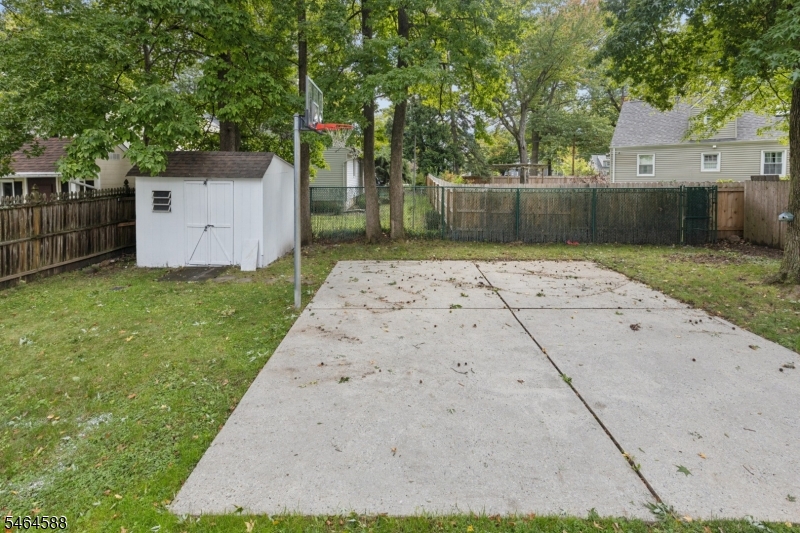 28 Laurel Place Fanwood NJ 07023