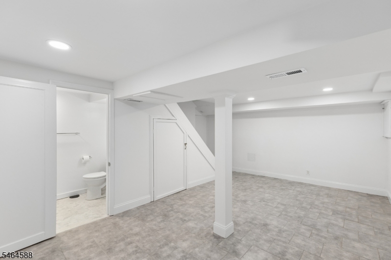 28 Laurel Place Fanwood NJ 07023