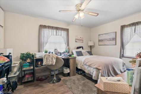 42 Walnut Street Edison NJ 08817