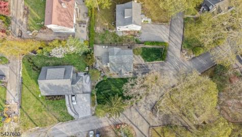 18 Cabot Lane Kinnelon NJ 07405
