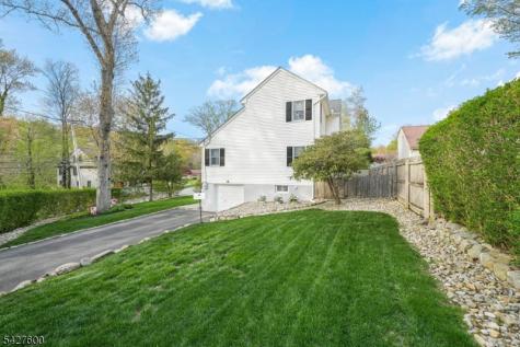 18 Cabot Lane Kinnelon NJ 07405