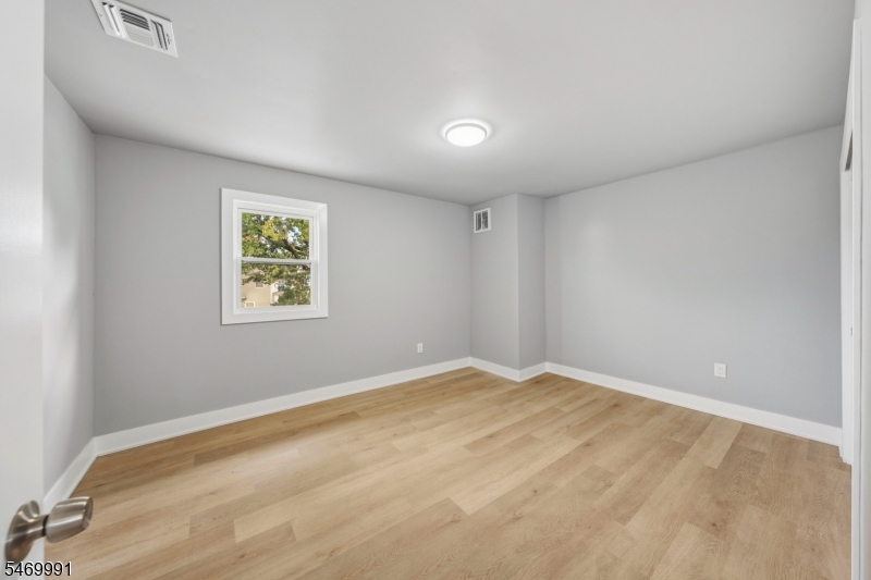 721 Bailey Avenue Elizabeth NJ 07208