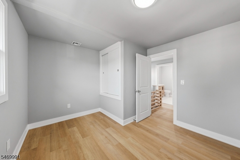 721 Bailey Avenue Elizabeth NJ 07208