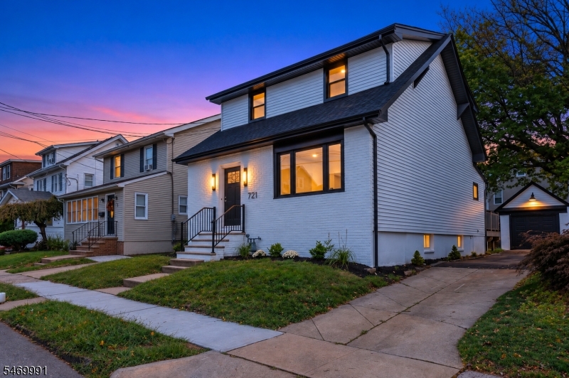 721 Bailey Avenue Elizabeth NJ 07208