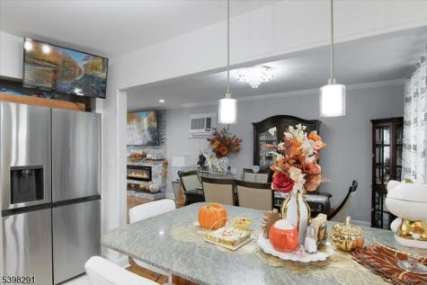14 Dorothea Terrace Belleville NJ 07109