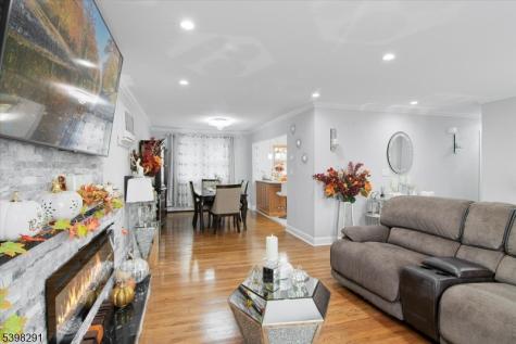 14 Dorothea Terrace Belleville NJ 07109