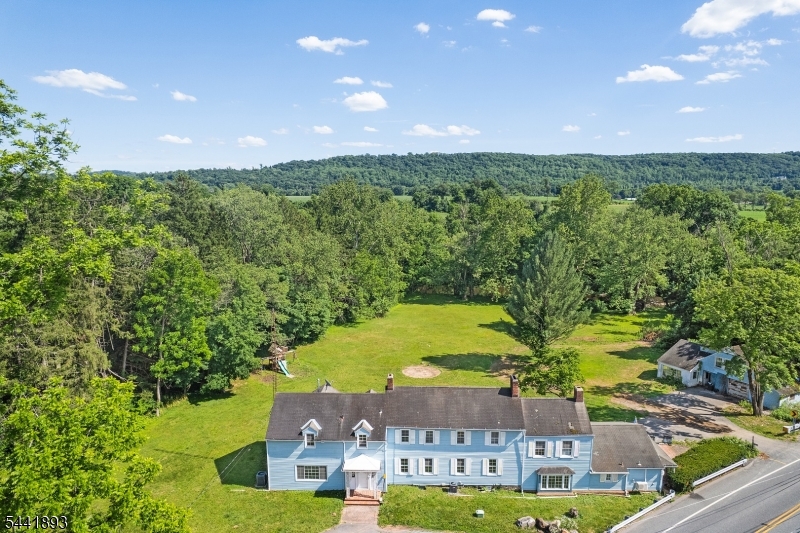 401 Bloomsbury Road Franklin NJ 08804