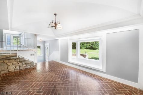 401 Bloomsbury Road Franklin NJ 08804